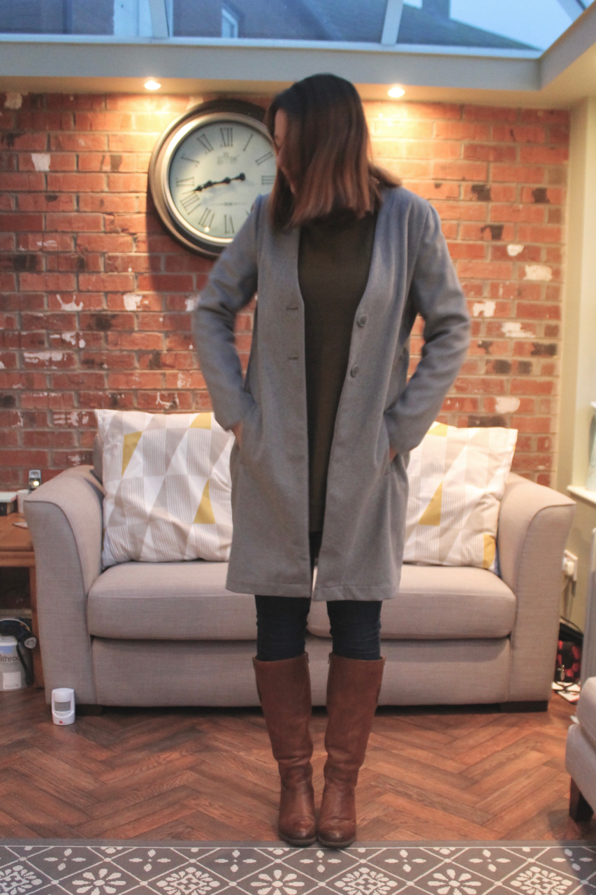 Simply Be Grey Coat with skinny jeans & boots