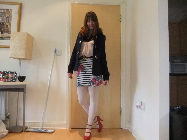 Striped skirt with white tights outfit