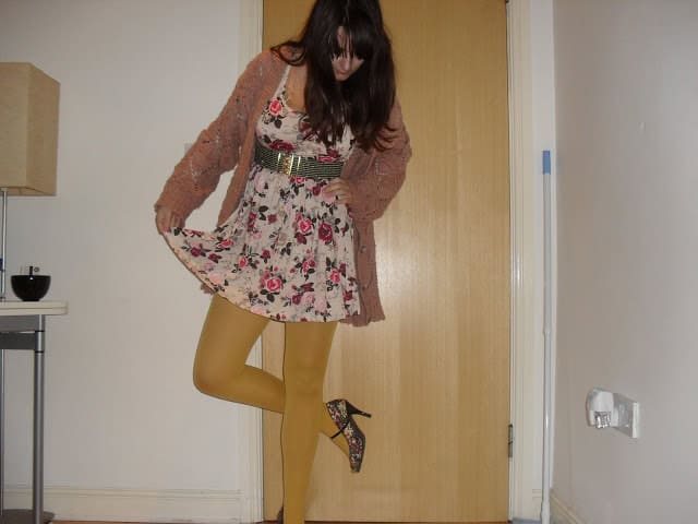 Floral dress with mustard tights