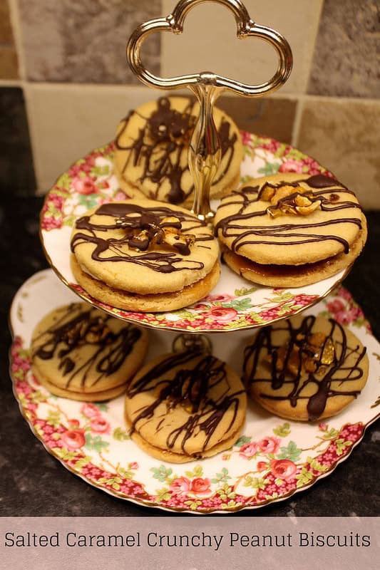 salted caramel peanut biscuits recipe