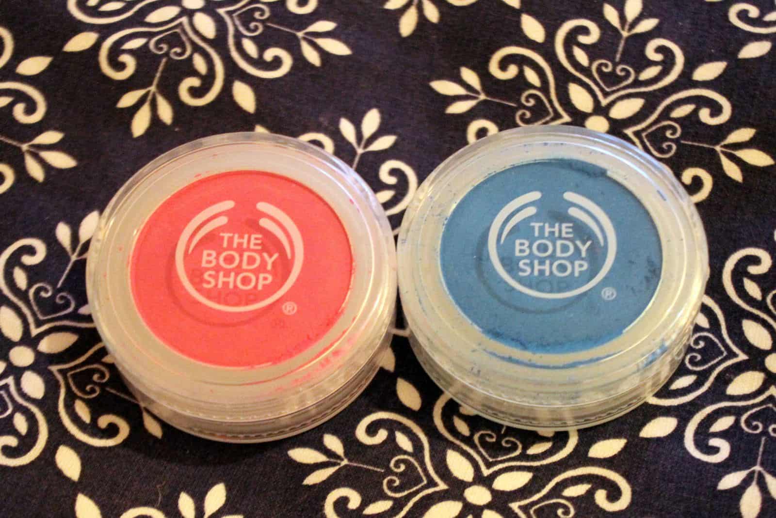 Body Shop Hair Chalks Review: Pink and Blue