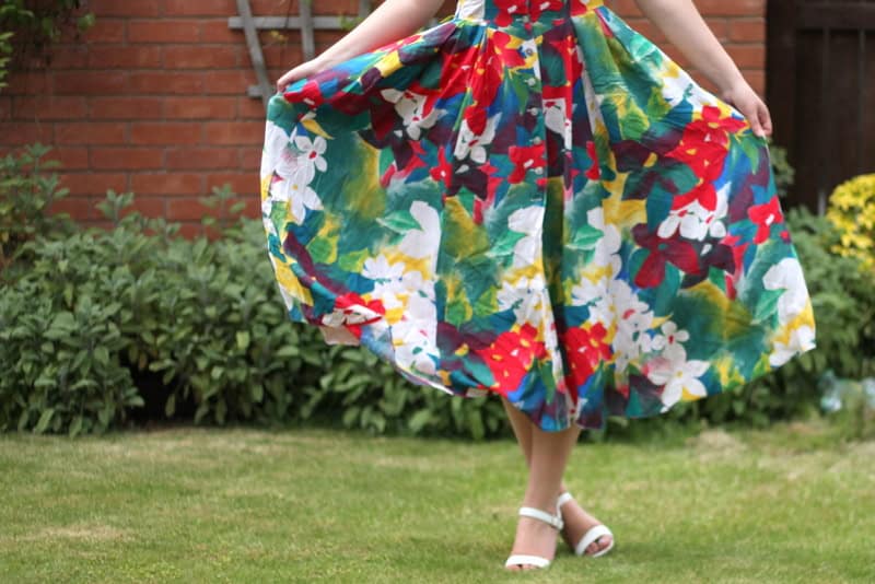 vintage floral dress with new look sandals